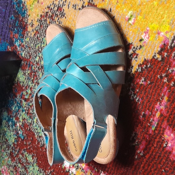 BEAUTIFUL COBB HILL WOMEN SANDALS - Picture 2 of 14